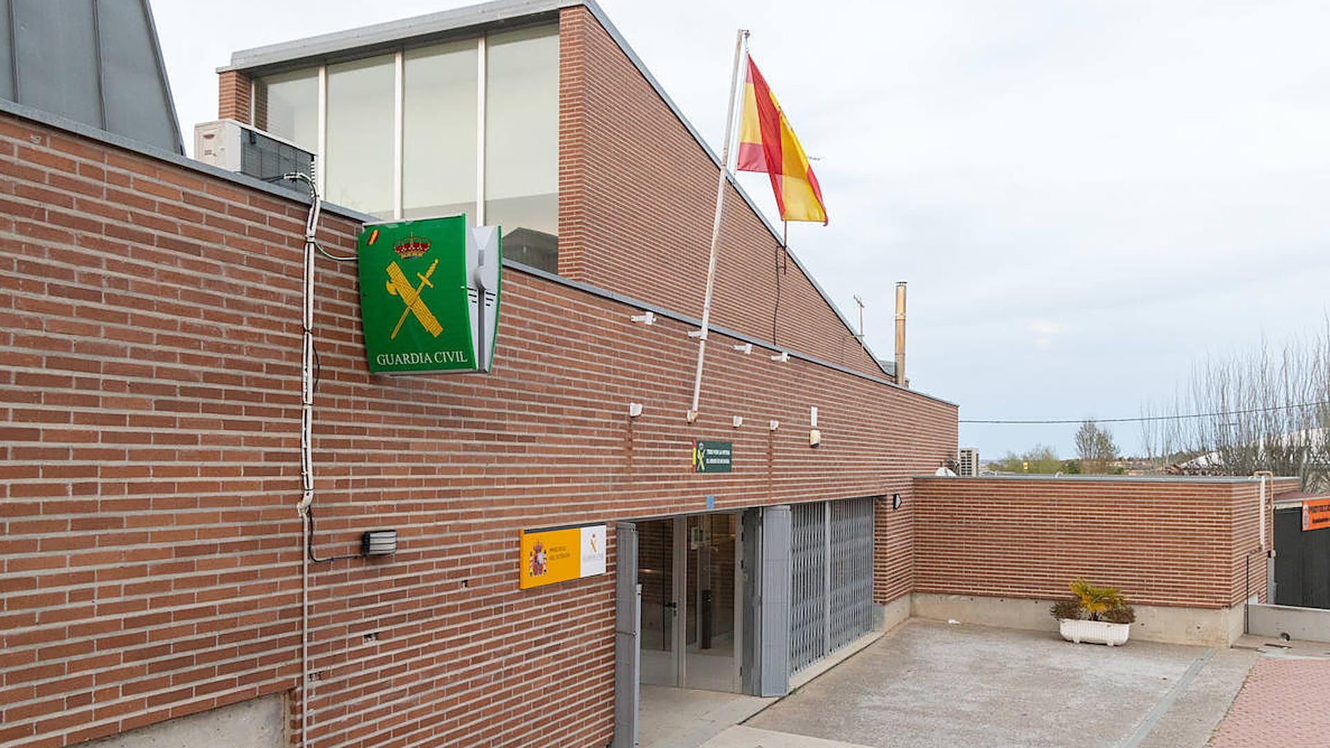 Valladolid S lo 5 De Los 25 Cuarteles De La Guardia Civil Abren 24 valladolid-s-lo-5-de-los-25-cuarteles-de-la-guardia-civil-abren-24